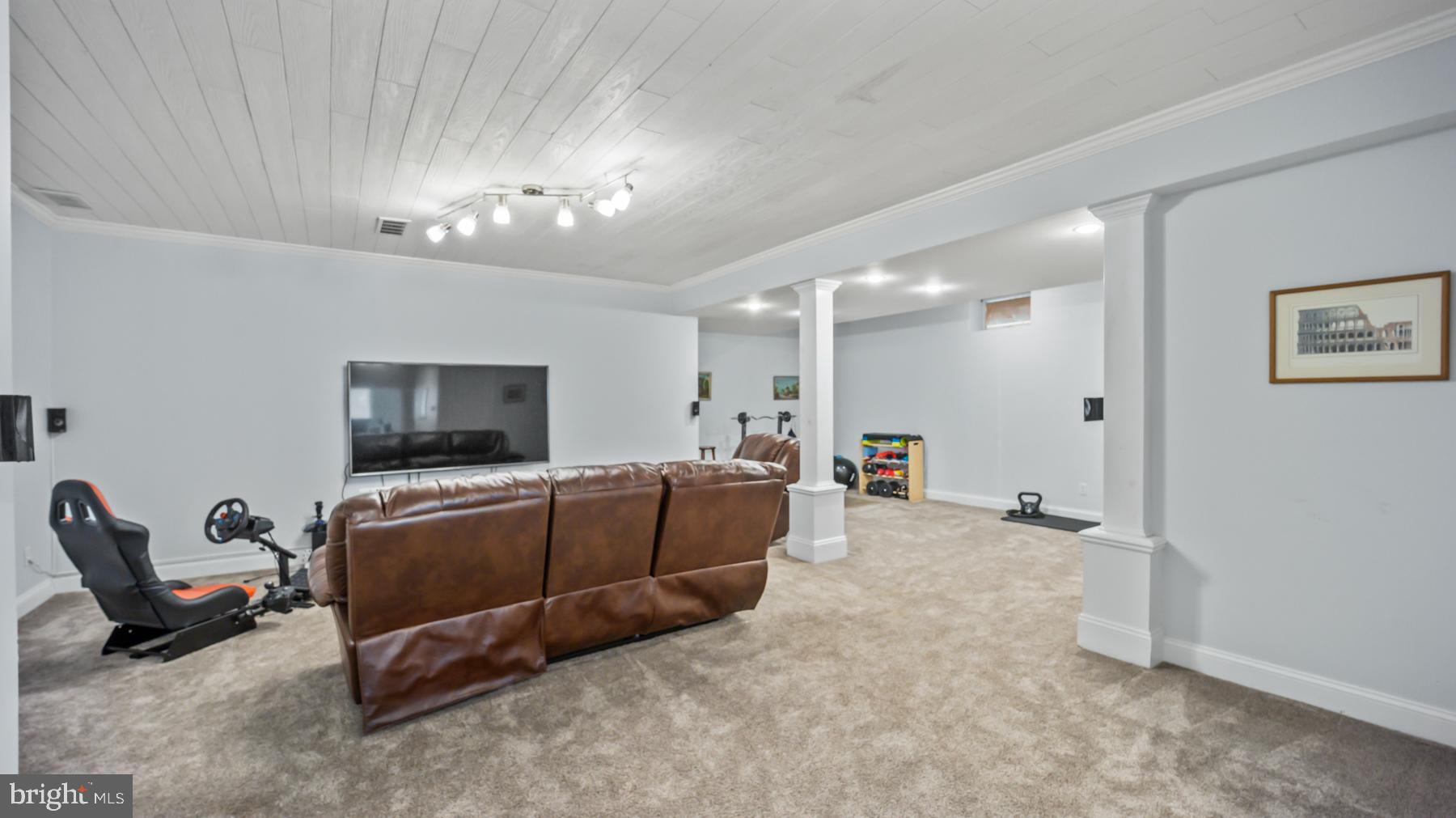 CANAL WALK - Residential