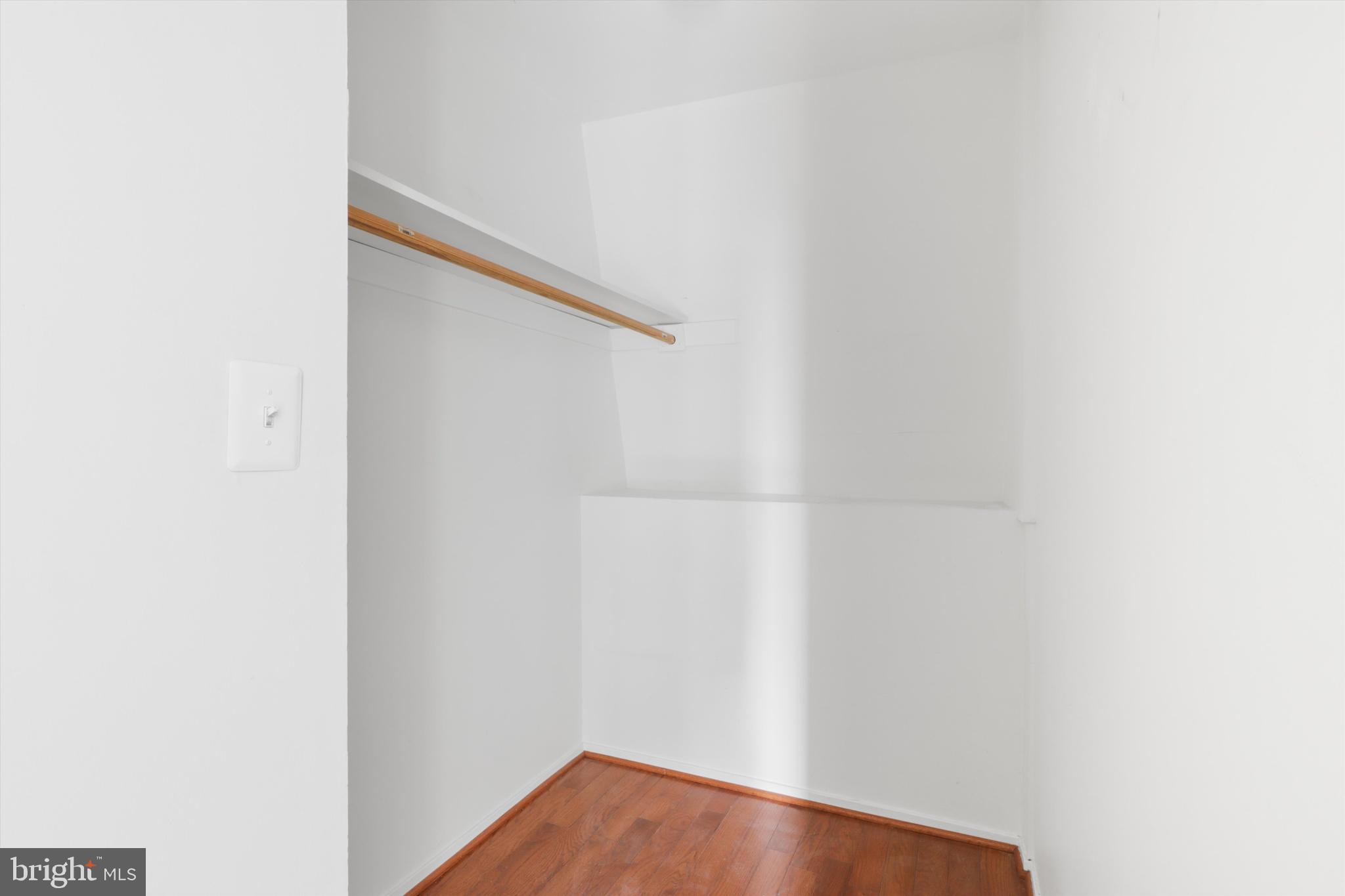 MOUNT PLEASANT - Residential Lease