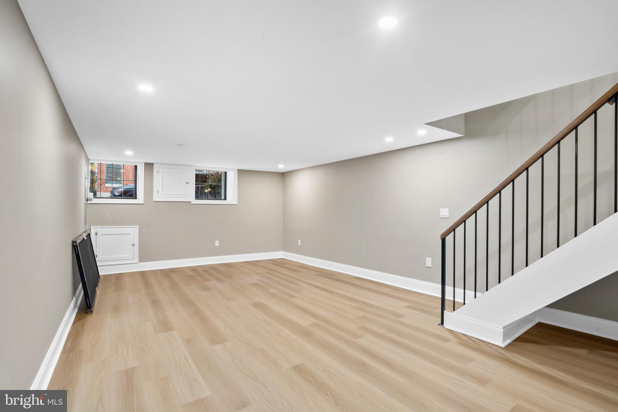 ART MUSEUM AREA - Residential