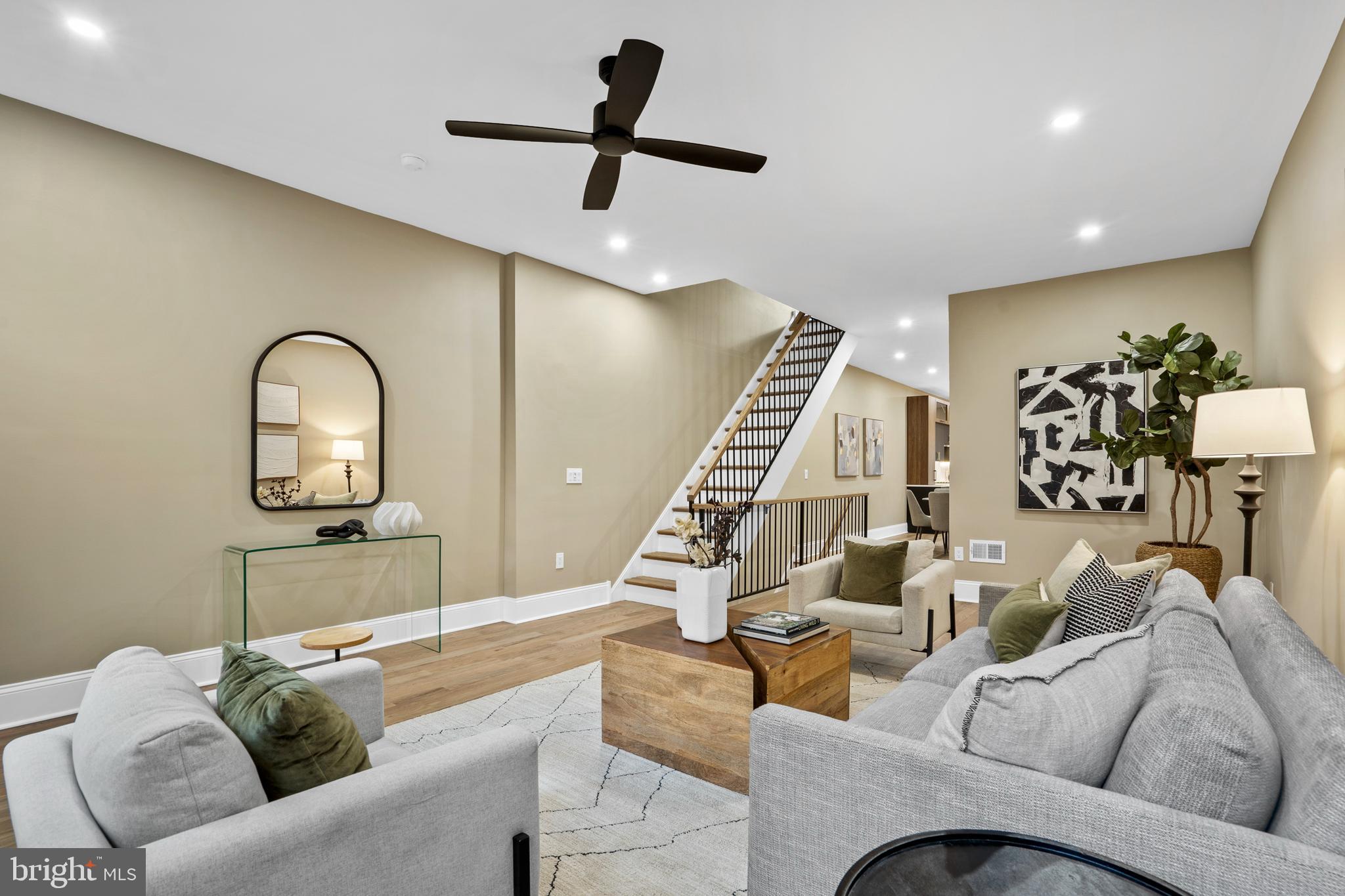 ART MUSEUM AREA - Residential