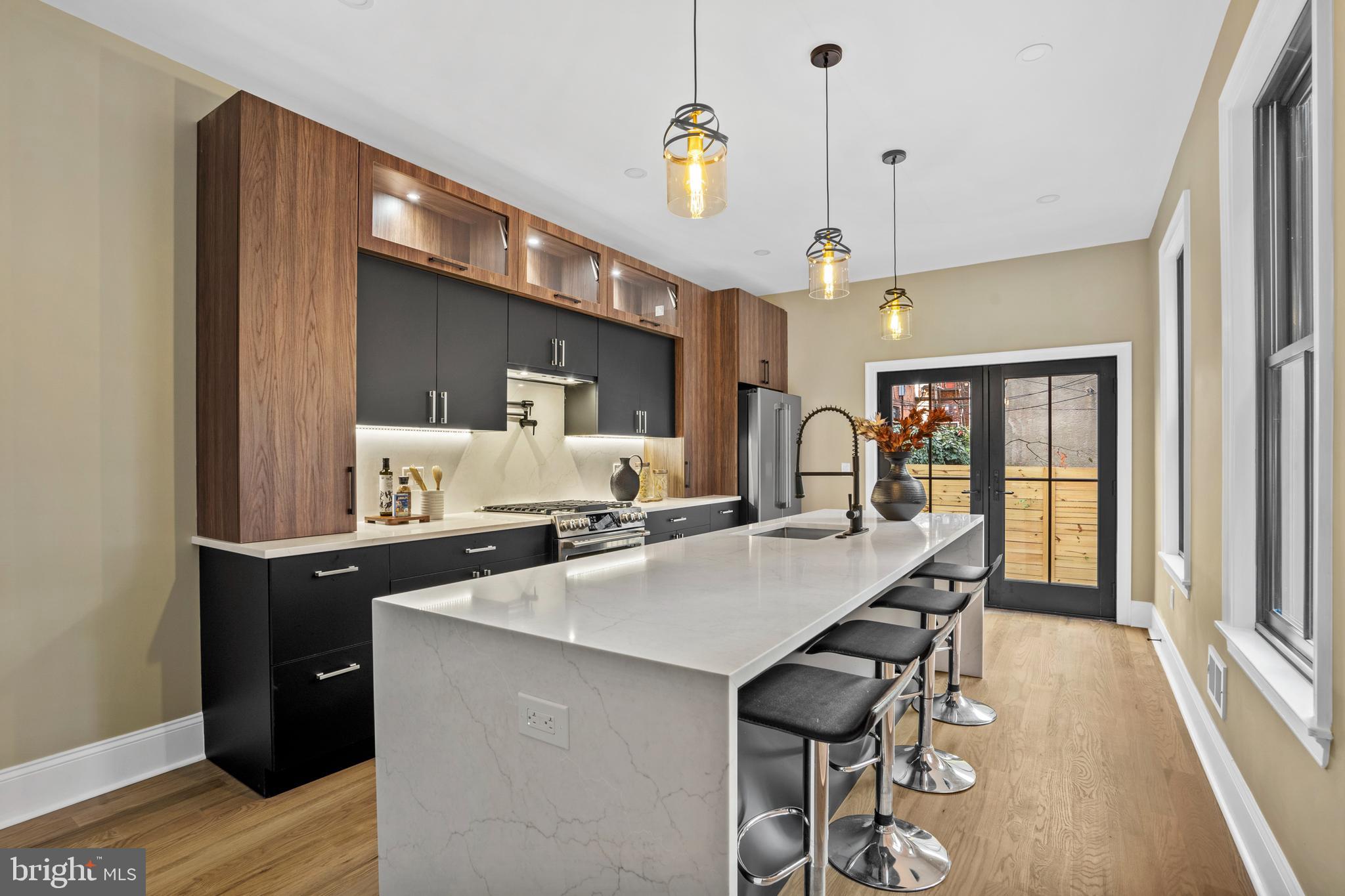 ART MUSEUM AREA - Residential