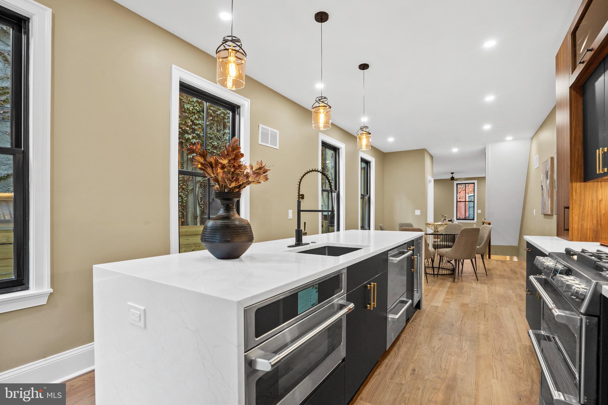 ART MUSEUM AREA - Residential