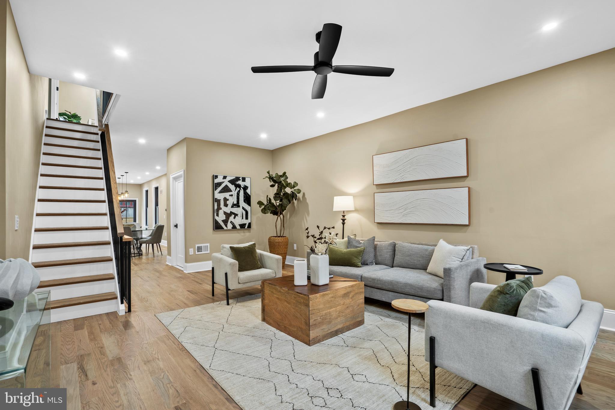 ART MUSEUM AREA - Residential