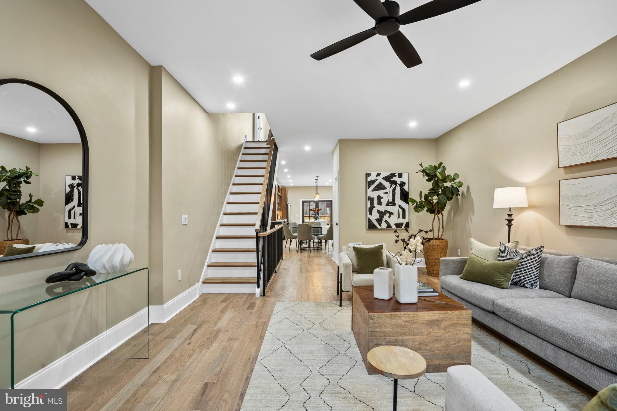 ART MUSEUM AREA - Residential