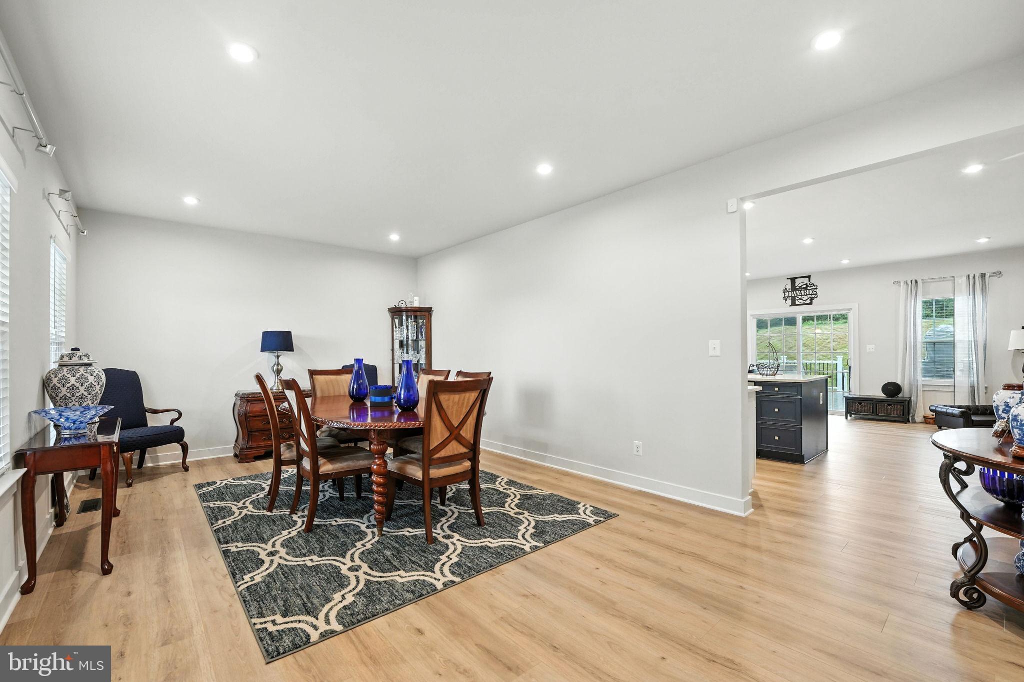 6589 BOB WHITE DRIVE