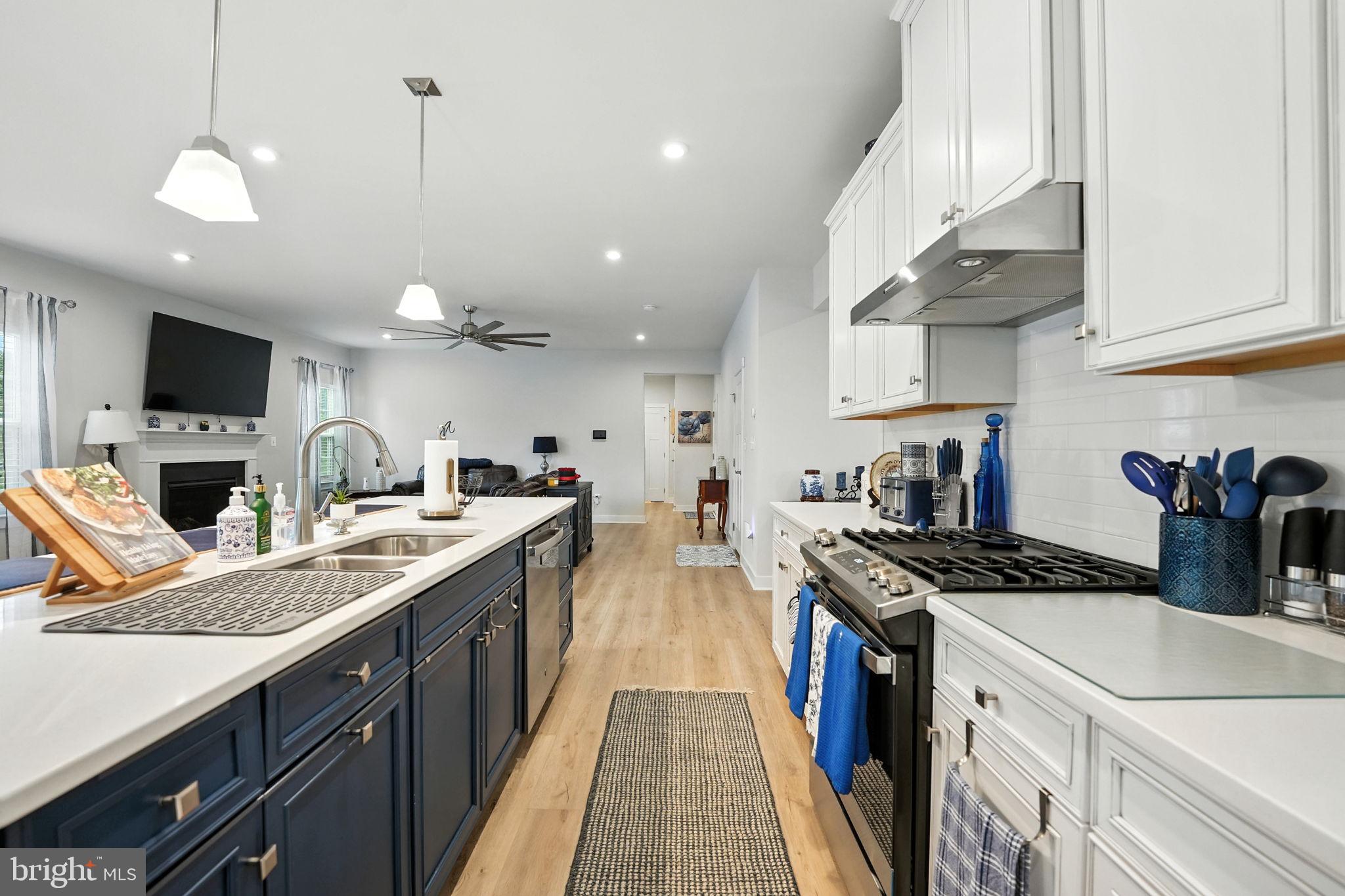 6589 BOB WHITE DRIVE