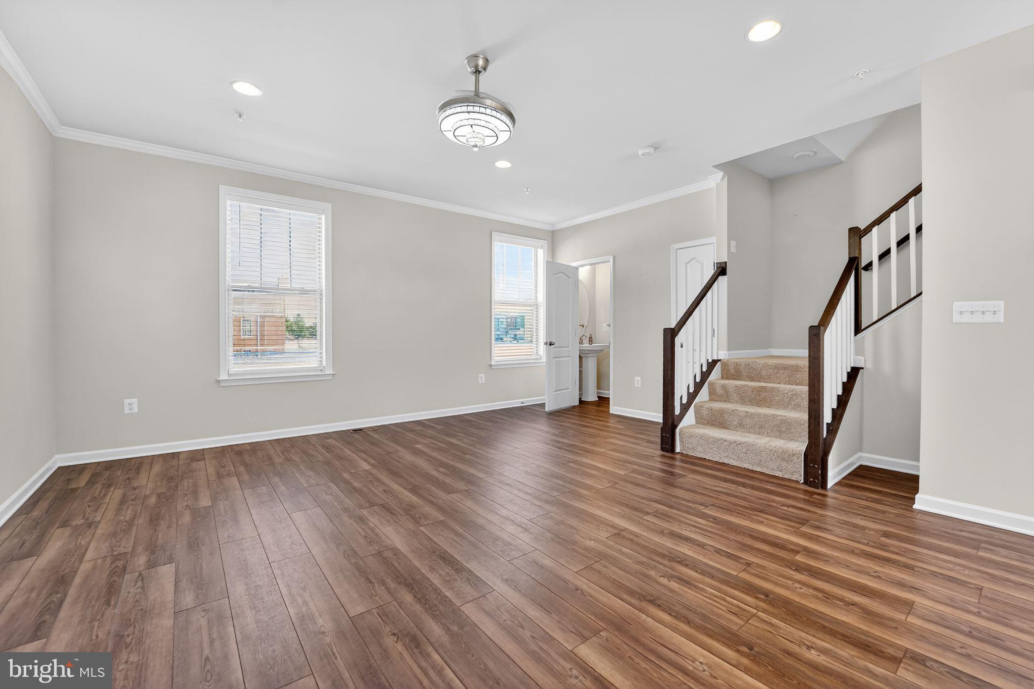 CANTERBURY STATION - Residential