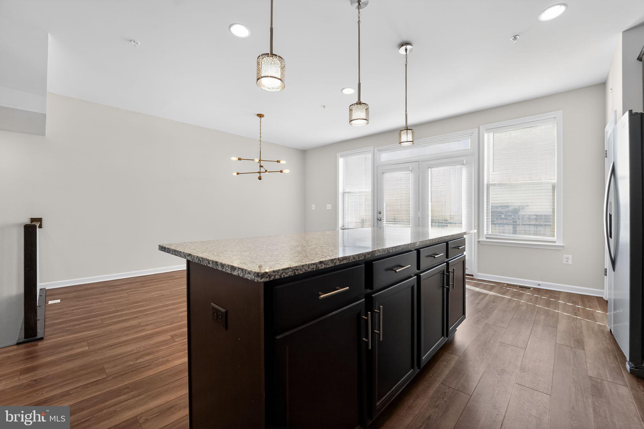 CANTERBURY STATION - Residential