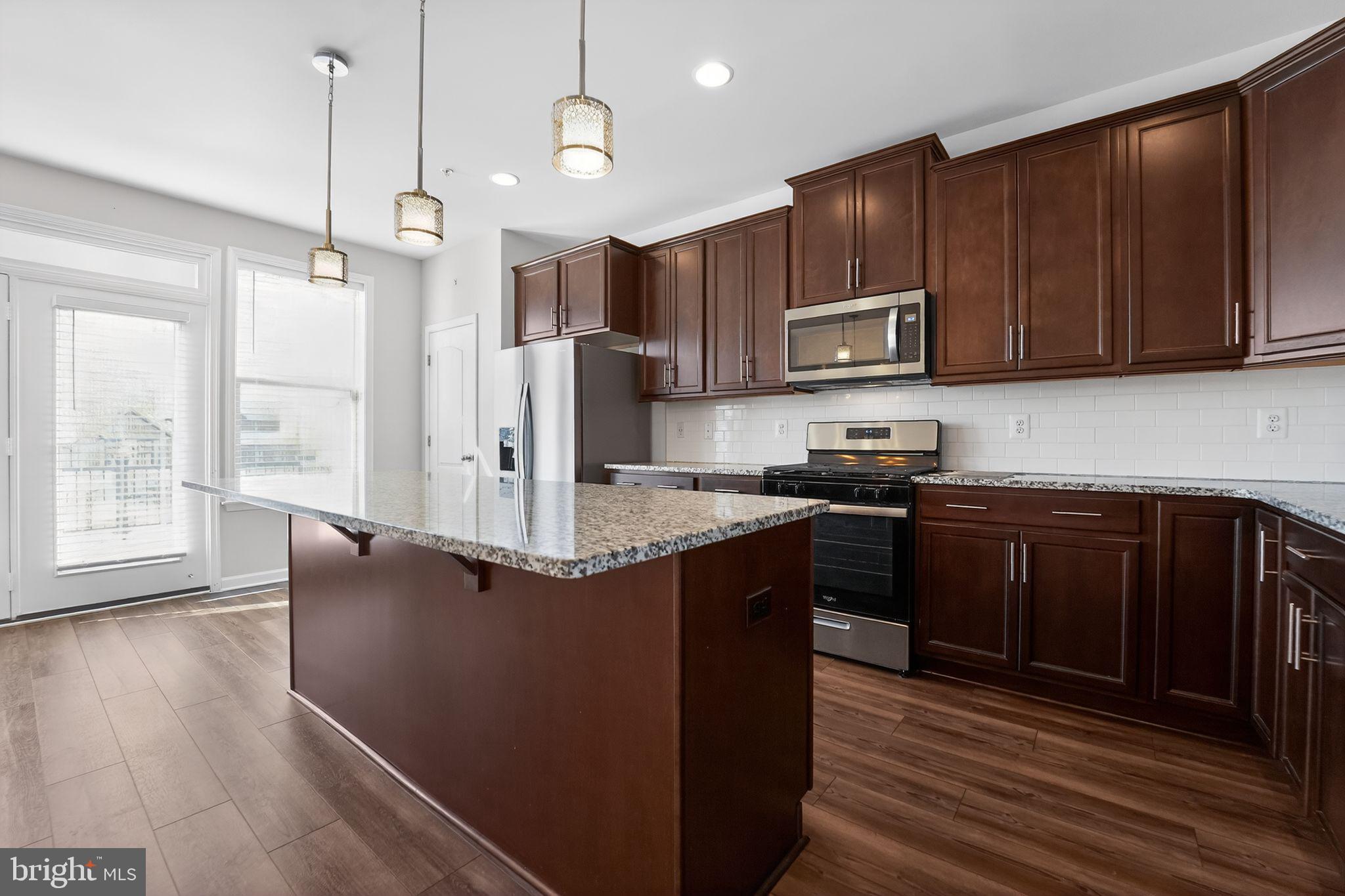 CANTERBURY STATION - Residential