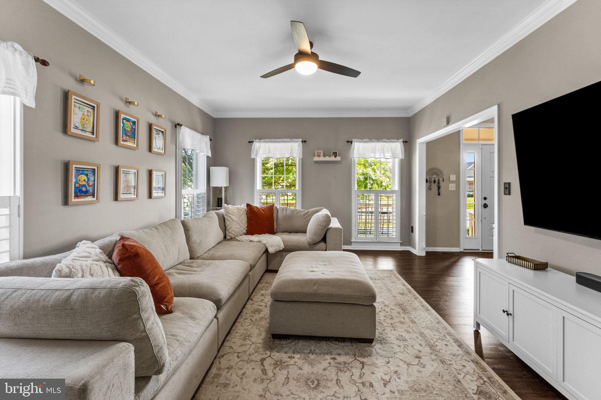 18015 JACKSON DRIVE