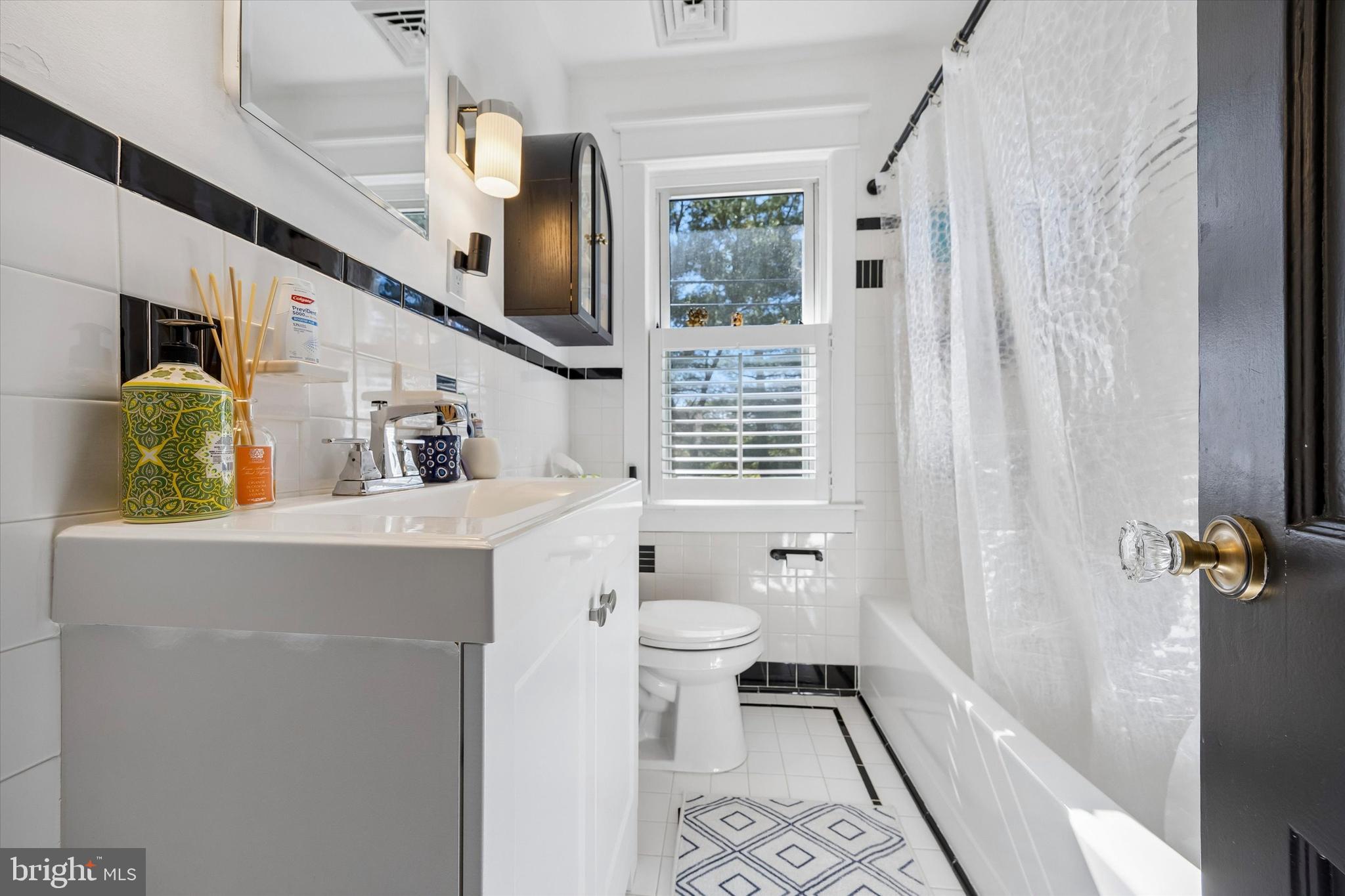 LLANERCH - Residential