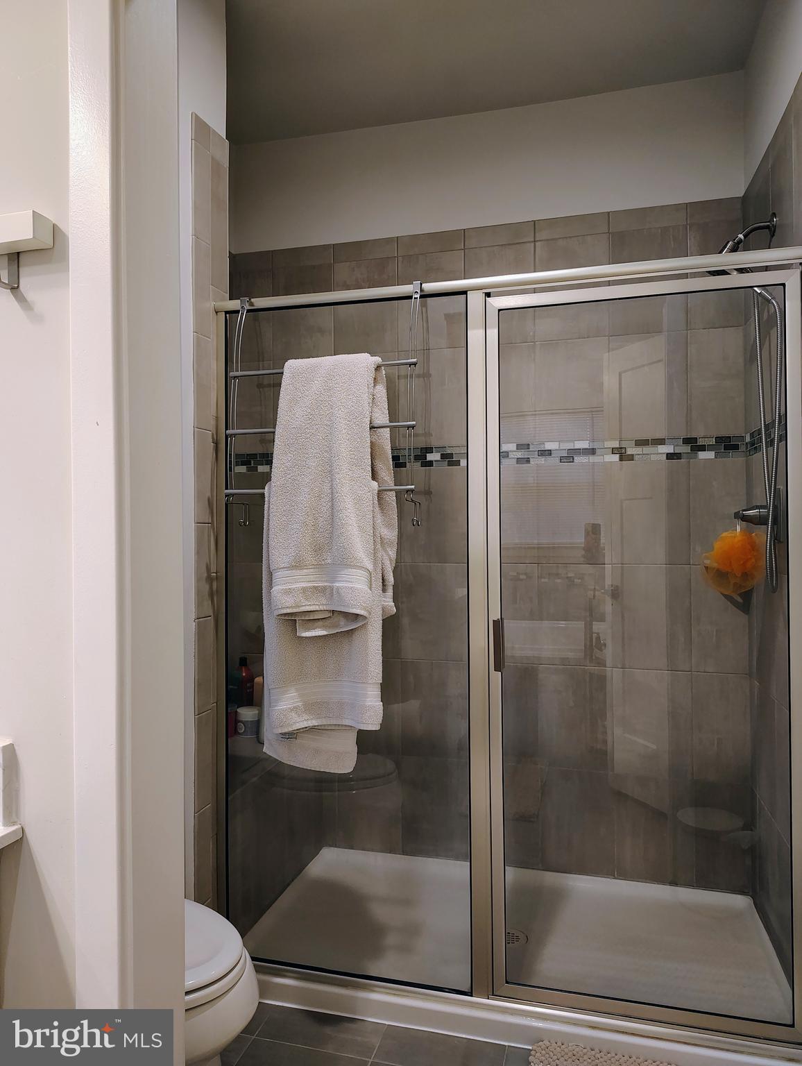 LAKE LINGANORE OAKDALE - Residential Lease