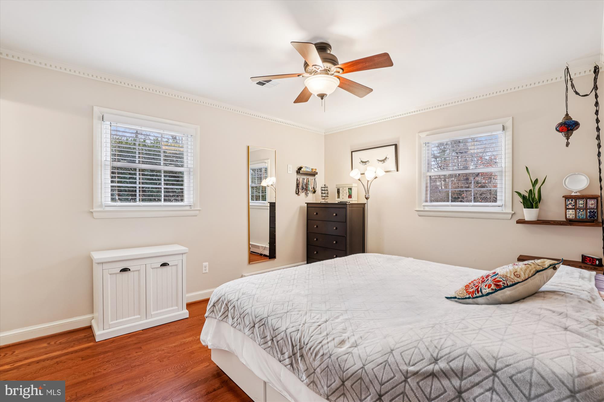 VALEWOOD MANOR - Residential