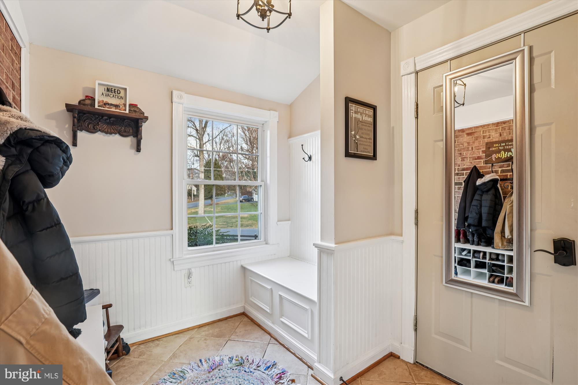 VALEWOOD MANOR - Residential