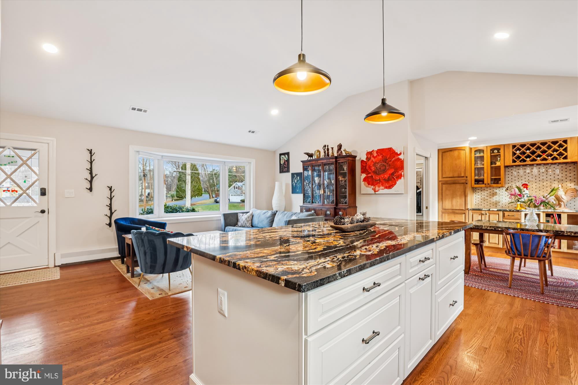 VALEWOOD MANOR - Residential