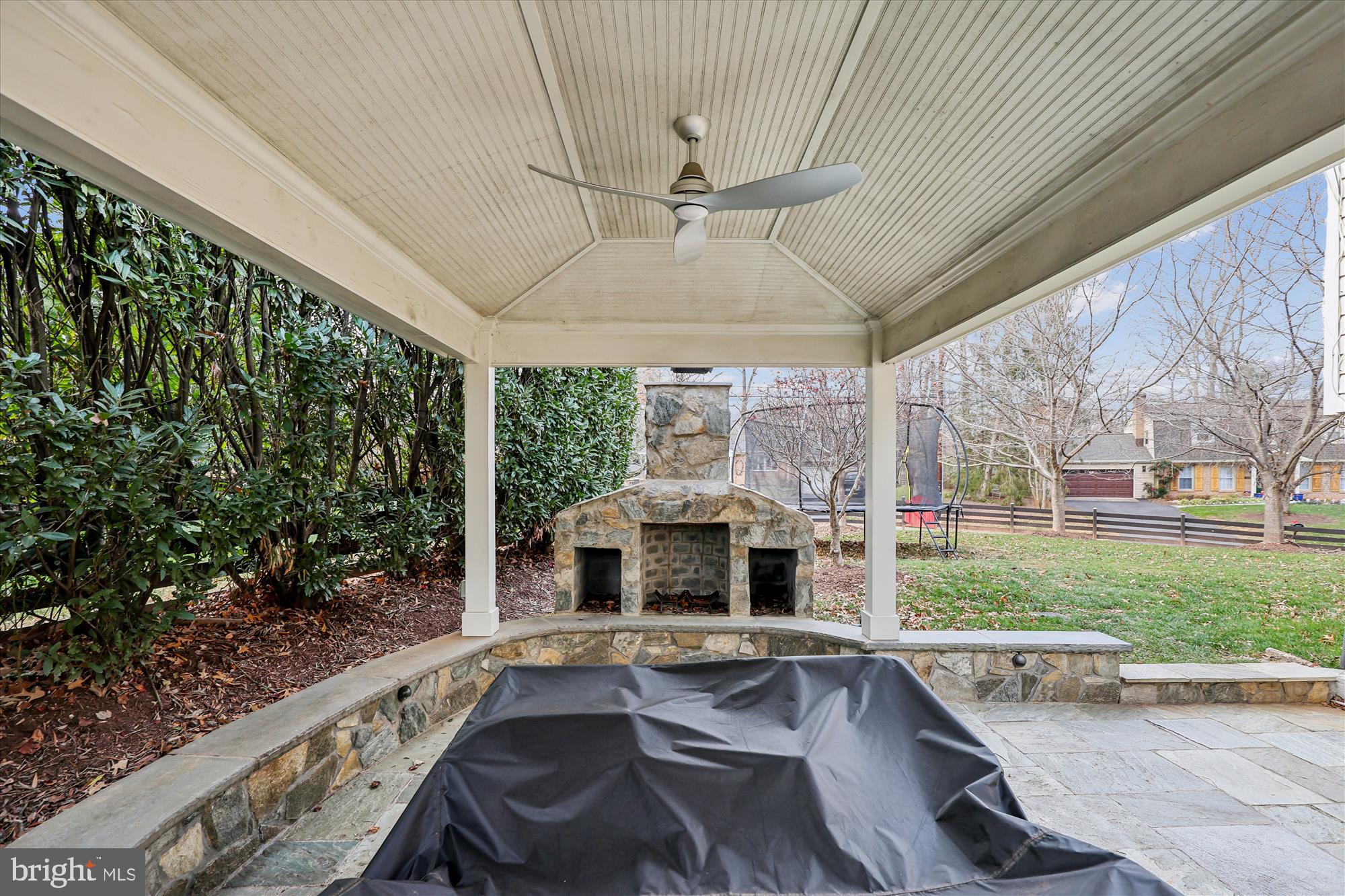 VALEWOOD MANOR - Residential