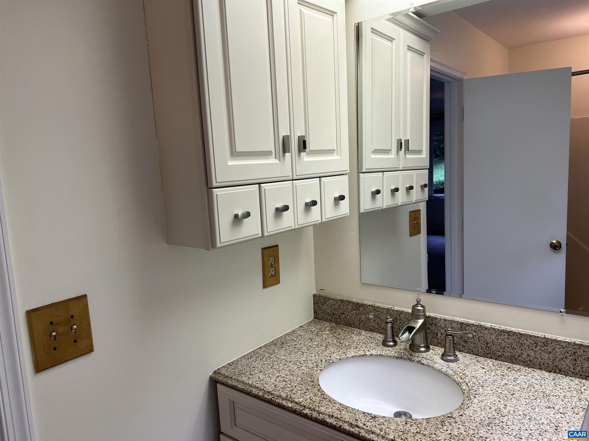 UNKNOWN - Residential Lease