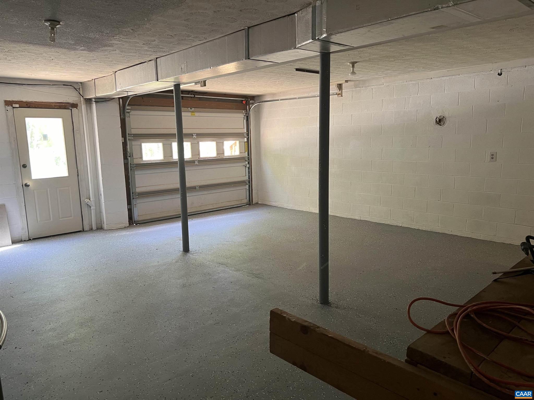 UNKNOWN - Residential Lease