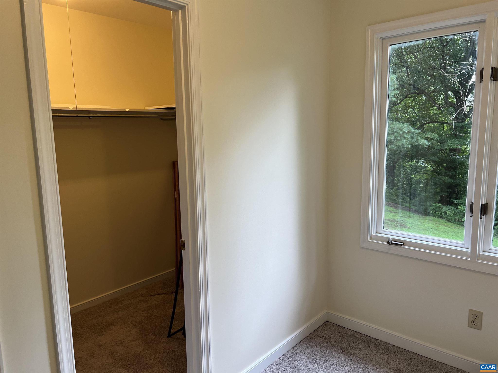 UNKNOWN - Residential Lease