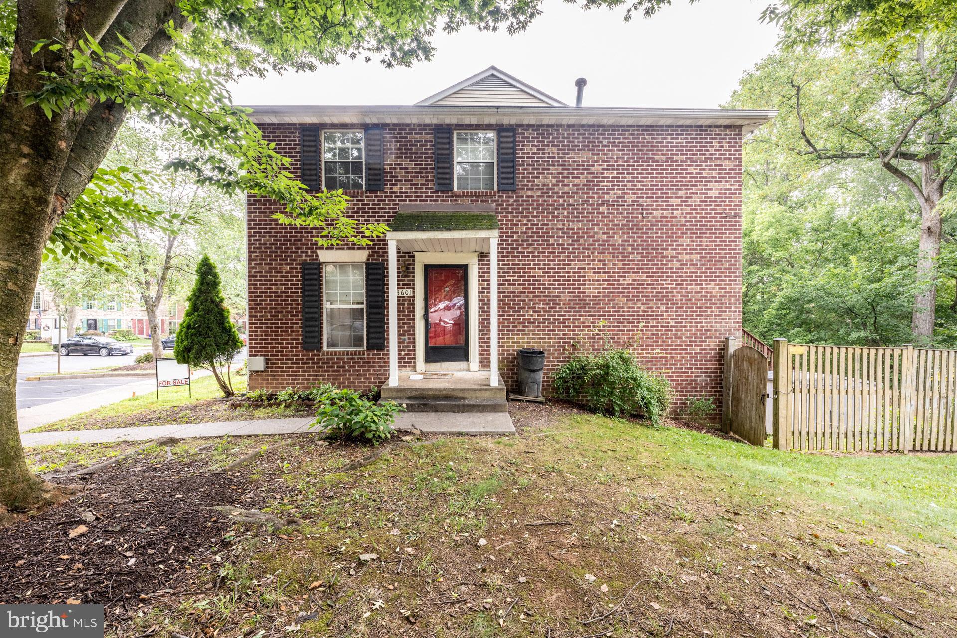 WAVERLY CONDOMINIUMS - Residential