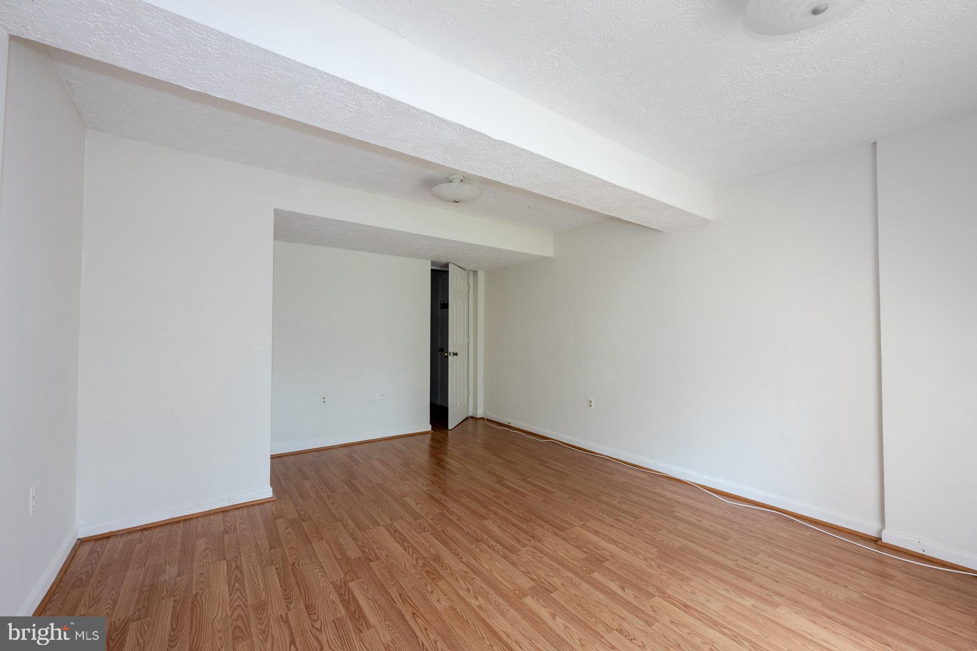 WAVERLY CONDOMINIUMS - Residential