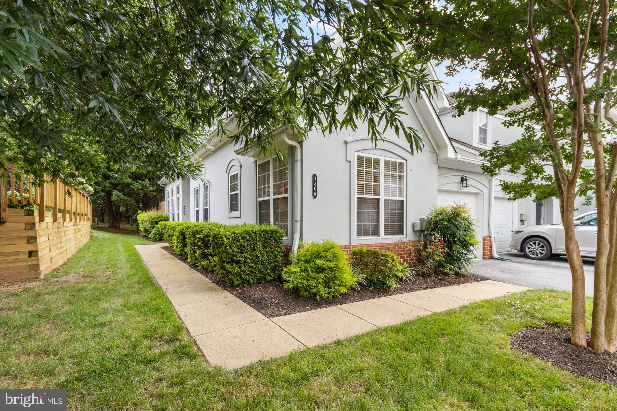 8806 HOWARD FOREST LANE 8806