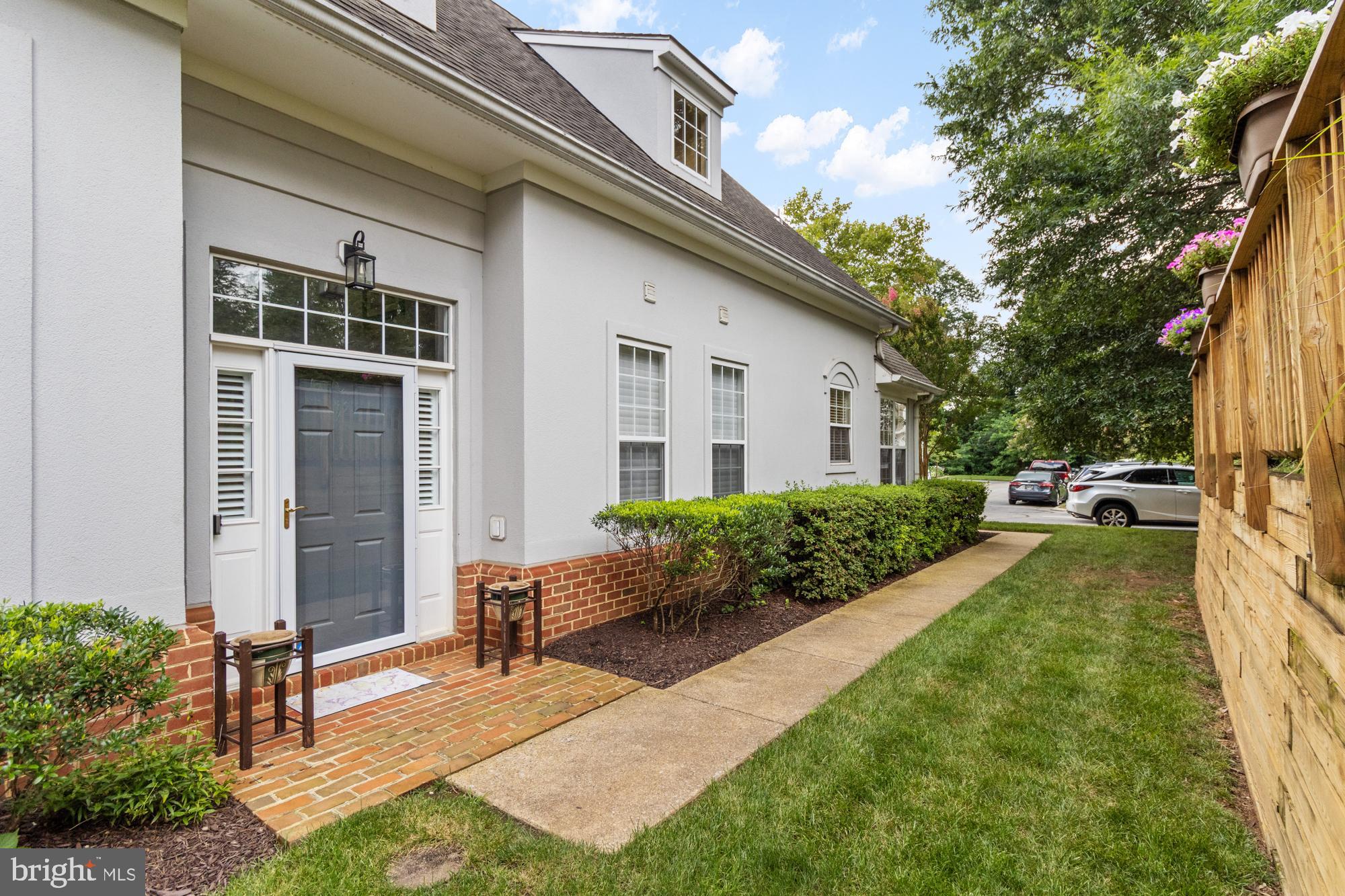 8806 HOWARD FOREST LANE 8806