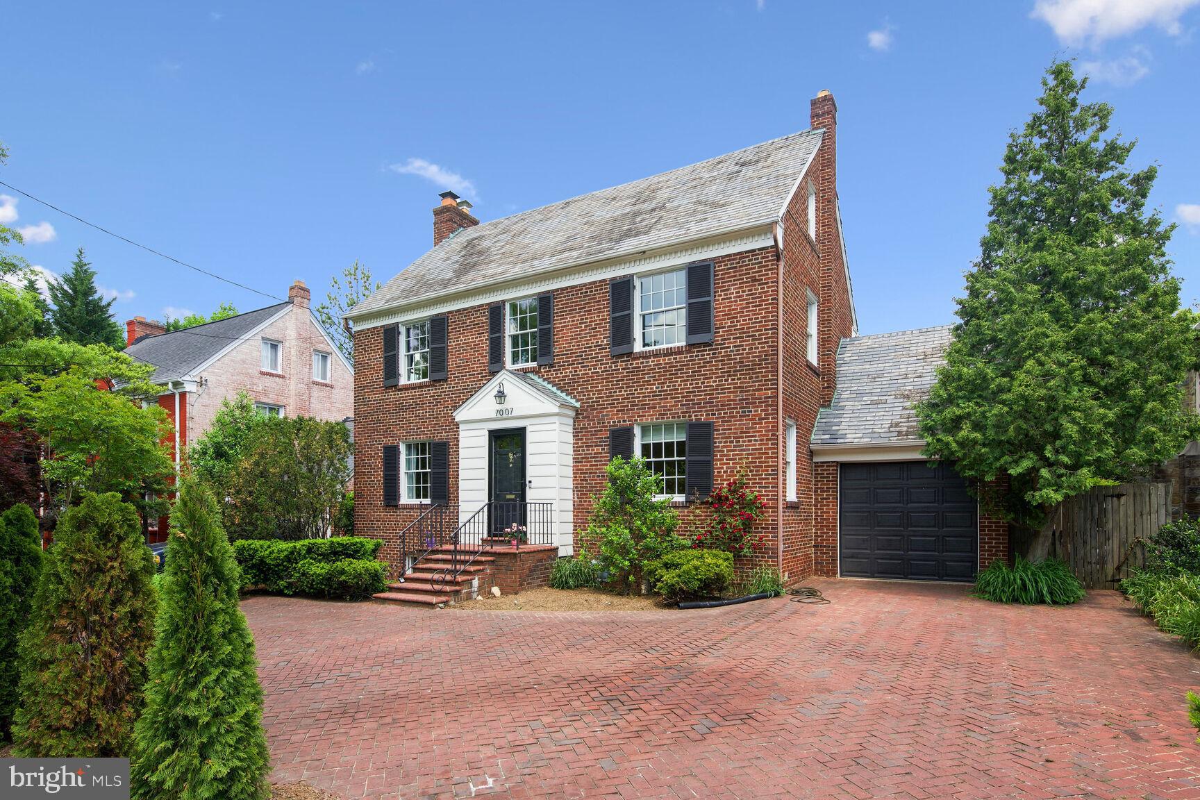 CHEVY CHASE - Residential