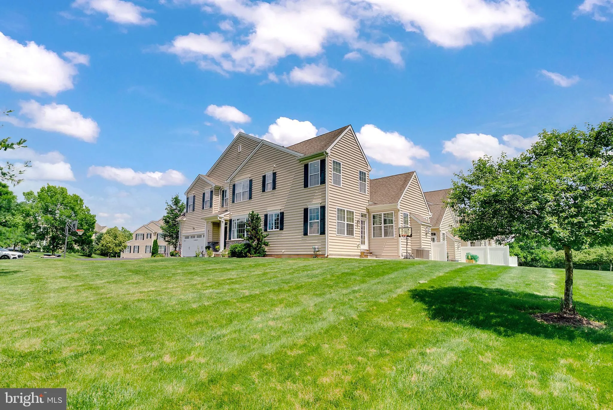 Lansdale, Pennsylvania 19446, United States, 3 Bedrooms Bedrooms, ,2 BathroomsBathrooms,Residential,Active,156027