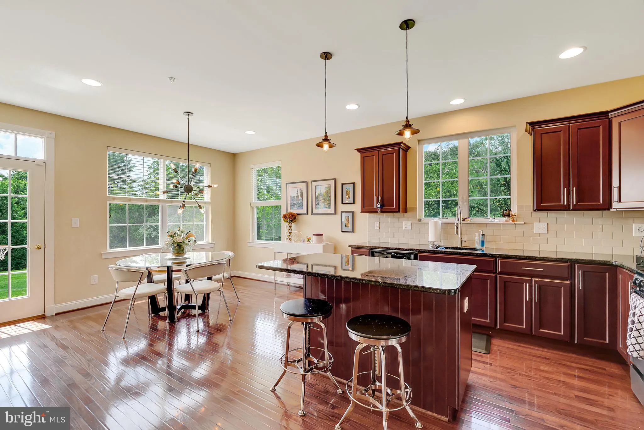 Lansdale, Pennsylvania 19446, United States, 3 Bedrooms Bedrooms, ,2 BathroomsBathrooms,Residential,Active,156027