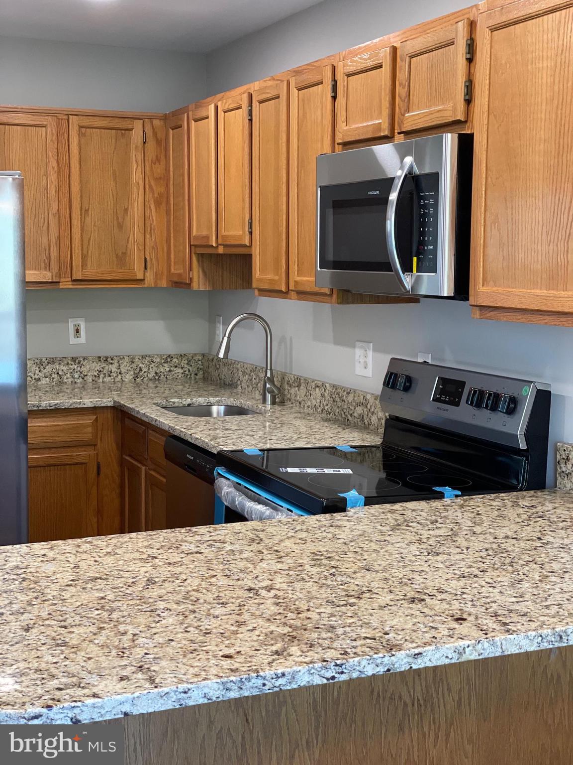 HIGHPOINTE - Residential