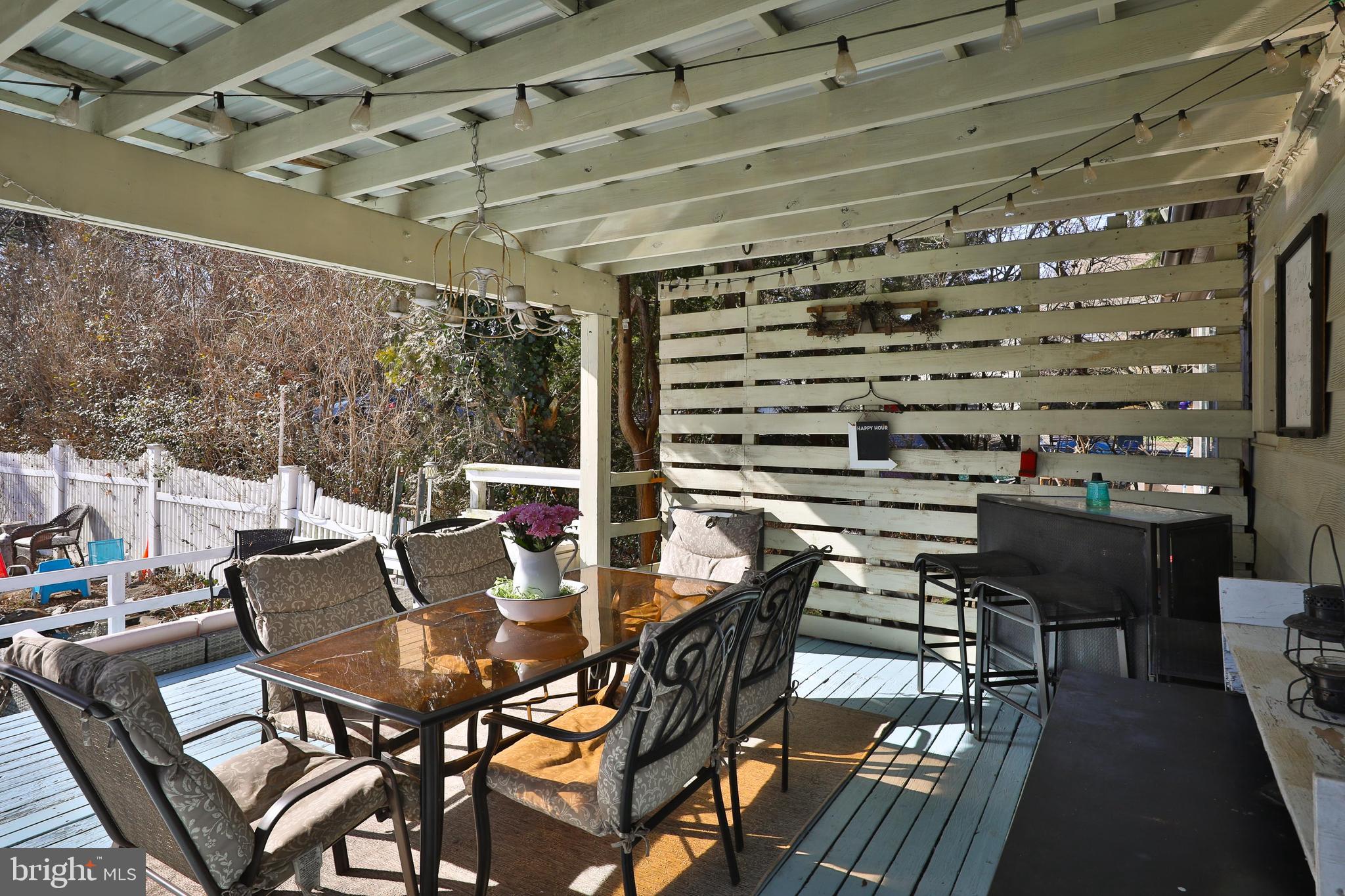 JENKINTOWN - Residential