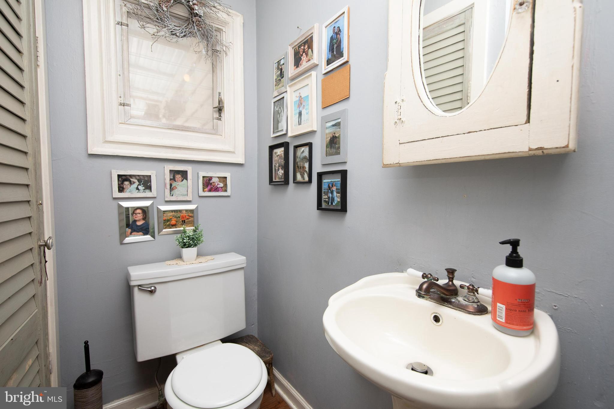 JENKINTOWN - Residential