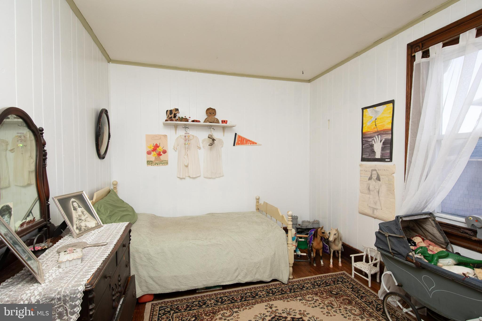 JENKINTOWN - Residential