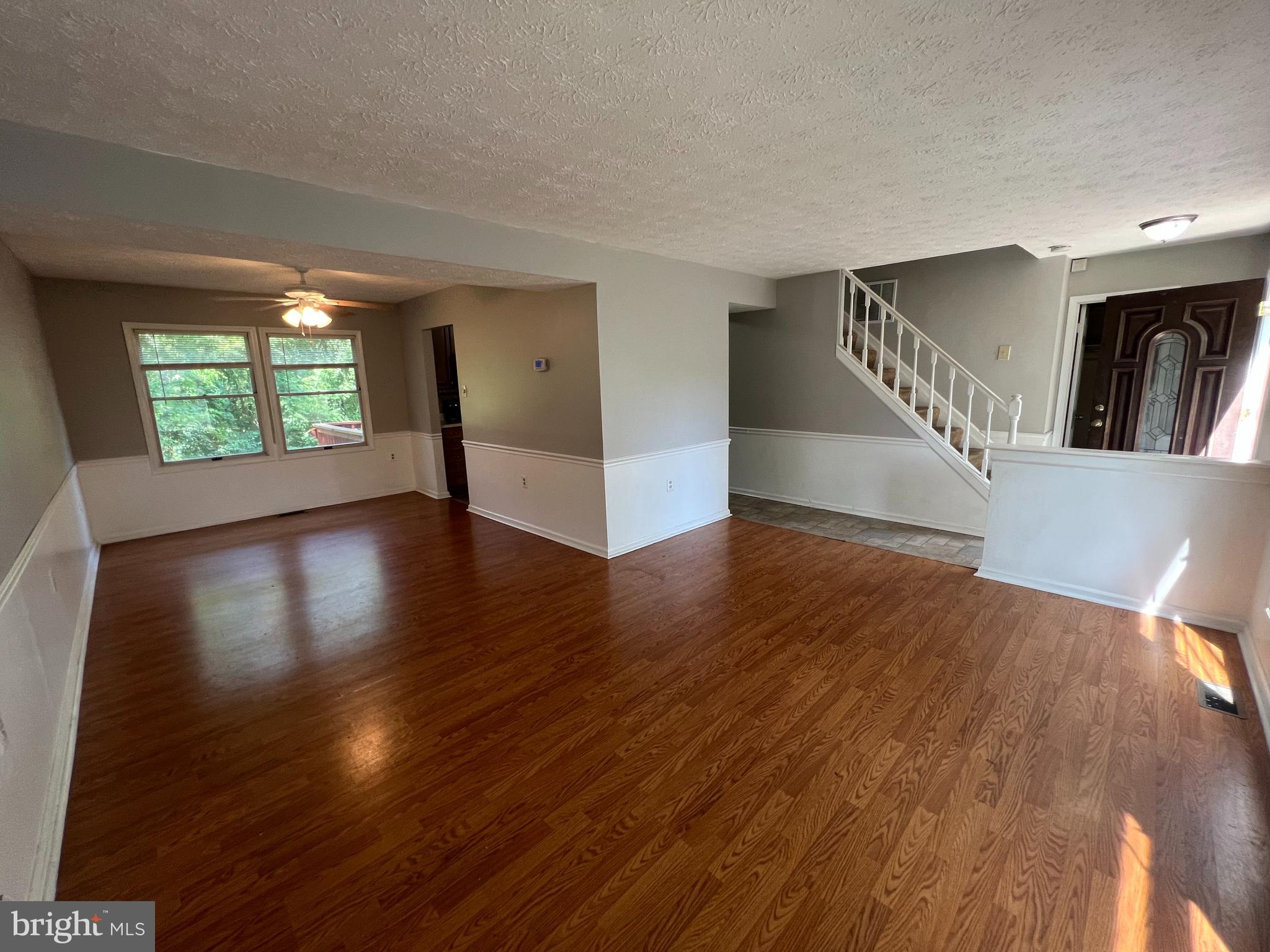 VILLAGE OF OWEN BROWN - Residential Lease