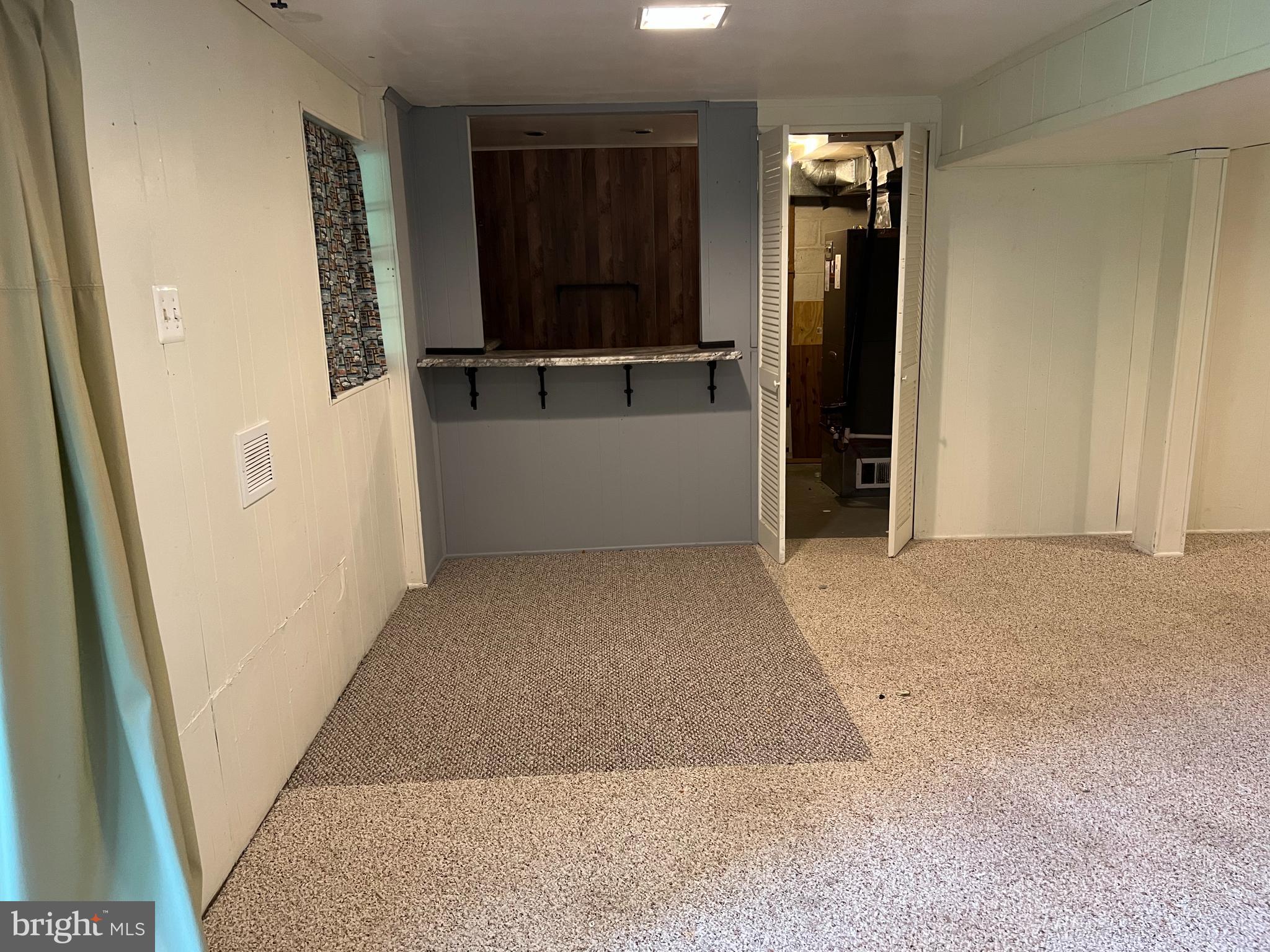 VILLAGE OF OWEN BROWN - Residential Lease