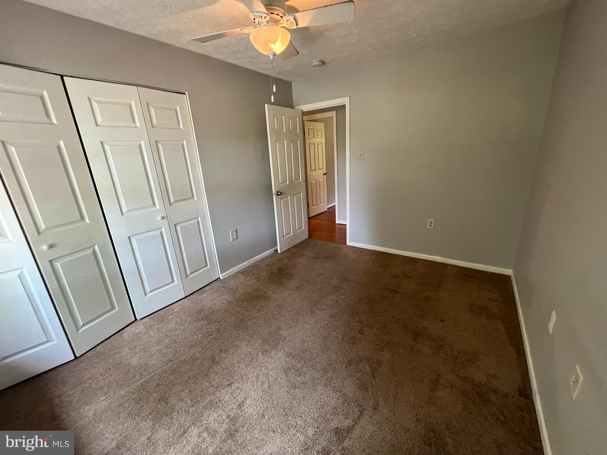 VILLAGE OF OWEN BROWN - Residential Lease