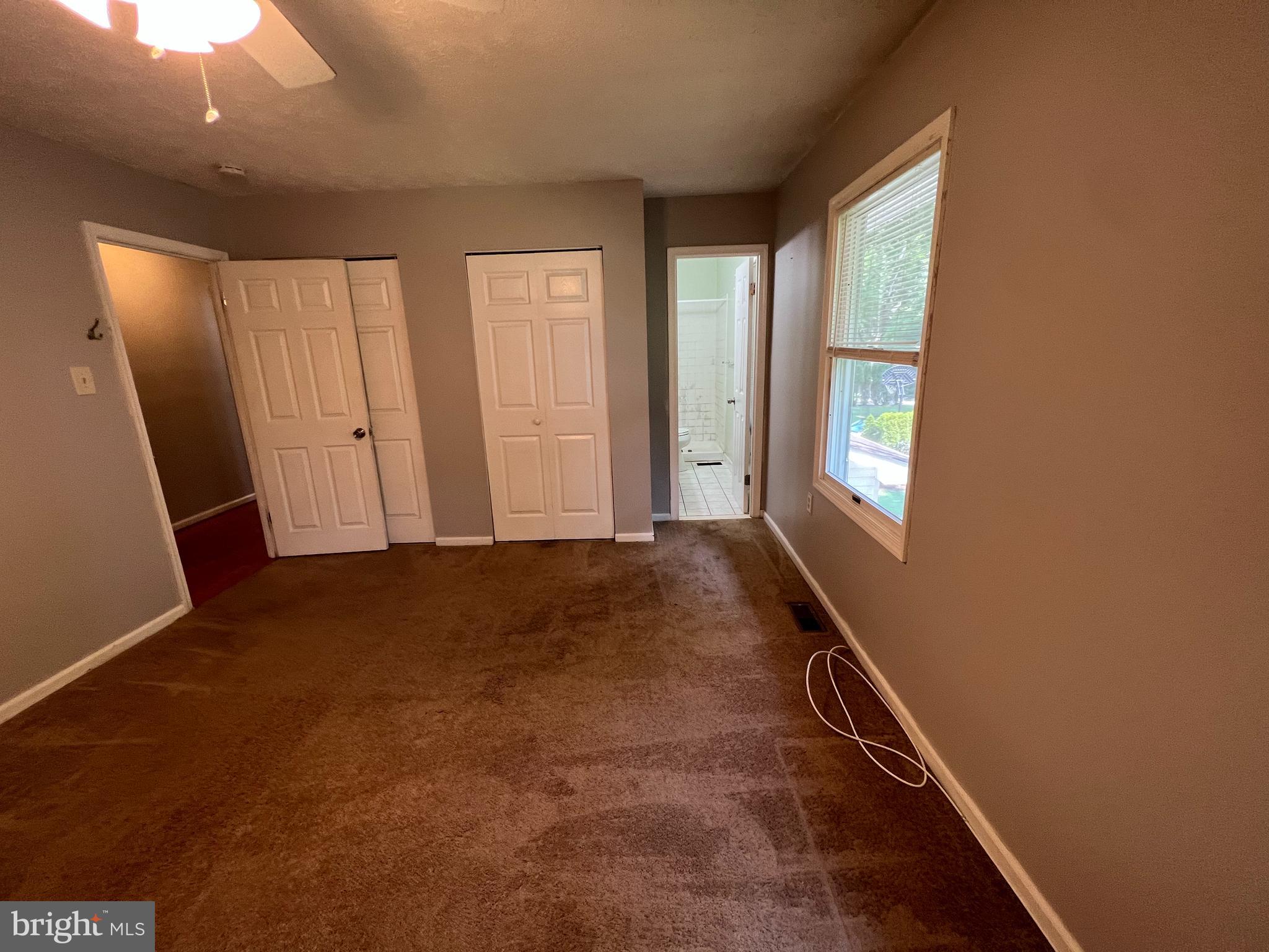 VILLAGE OF OWEN BROWN - Residential Lease