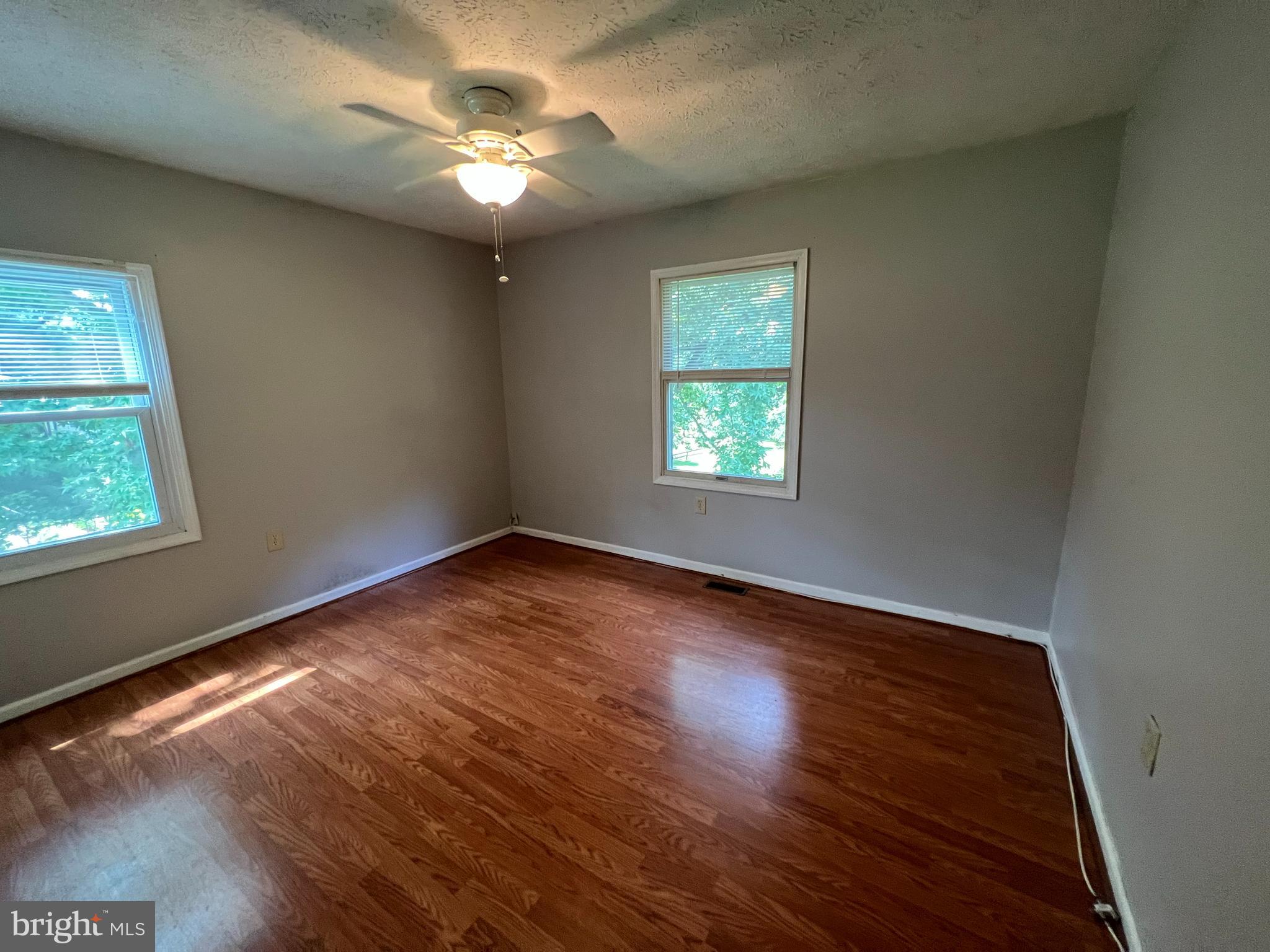 VILLAGE OF OWEN BROWN - Residential Lease