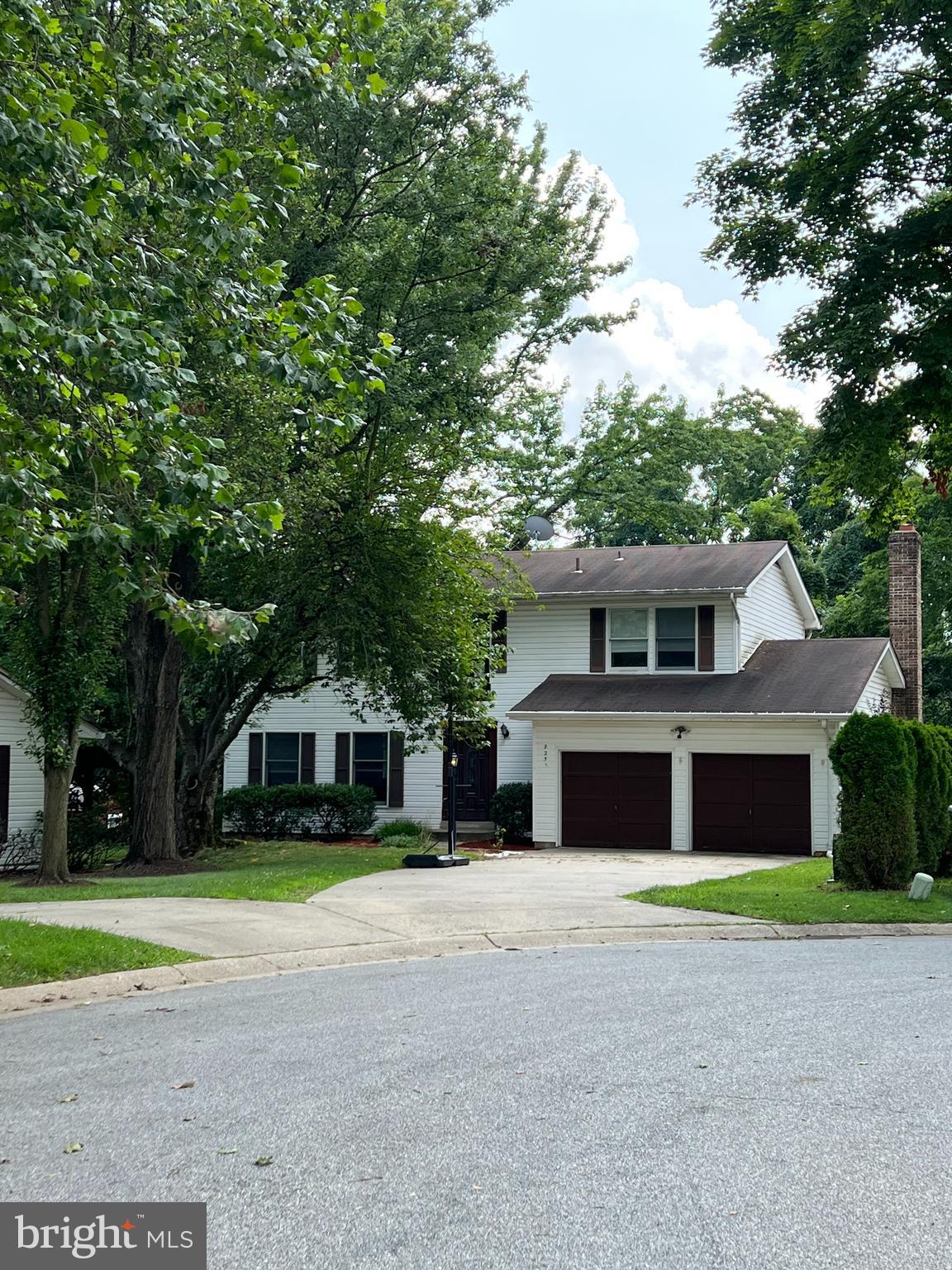 VILLAGE OF OWEN BROWN - Residential Lease