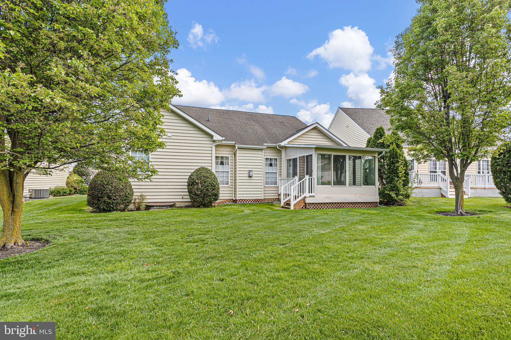 378 PIERCE RUN