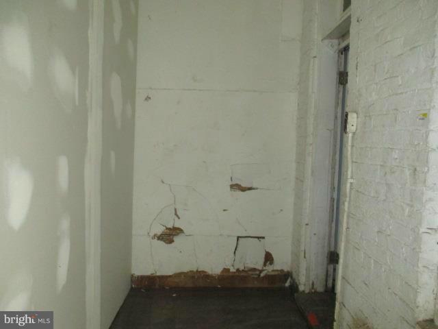 CHARLES VILLAGE - Residential