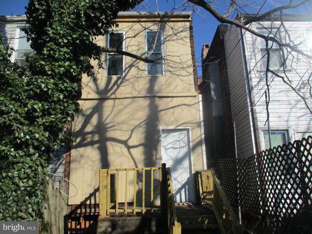 CHARLES VILLAGE - Residential