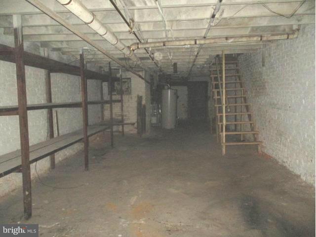 CHARLES VILLAGE - Residential