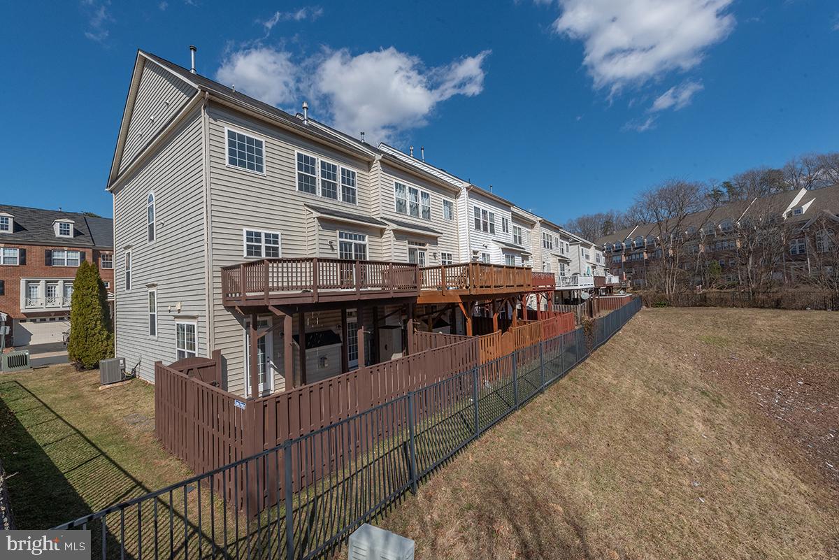 MANASSAS PARK STATION - Residential