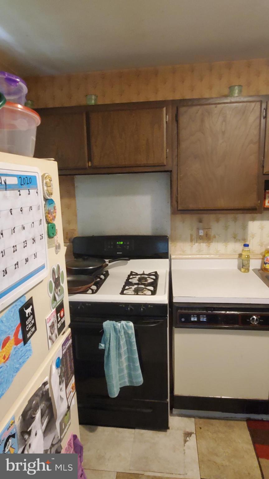 STILLMEADOWS CONDO - Residential