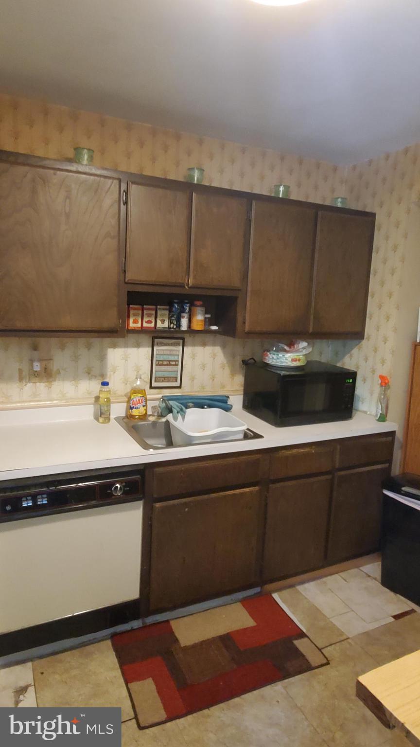 STILLMEADOWS CONDO - Residential