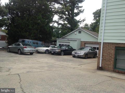 GARRETT FOREST - Residential