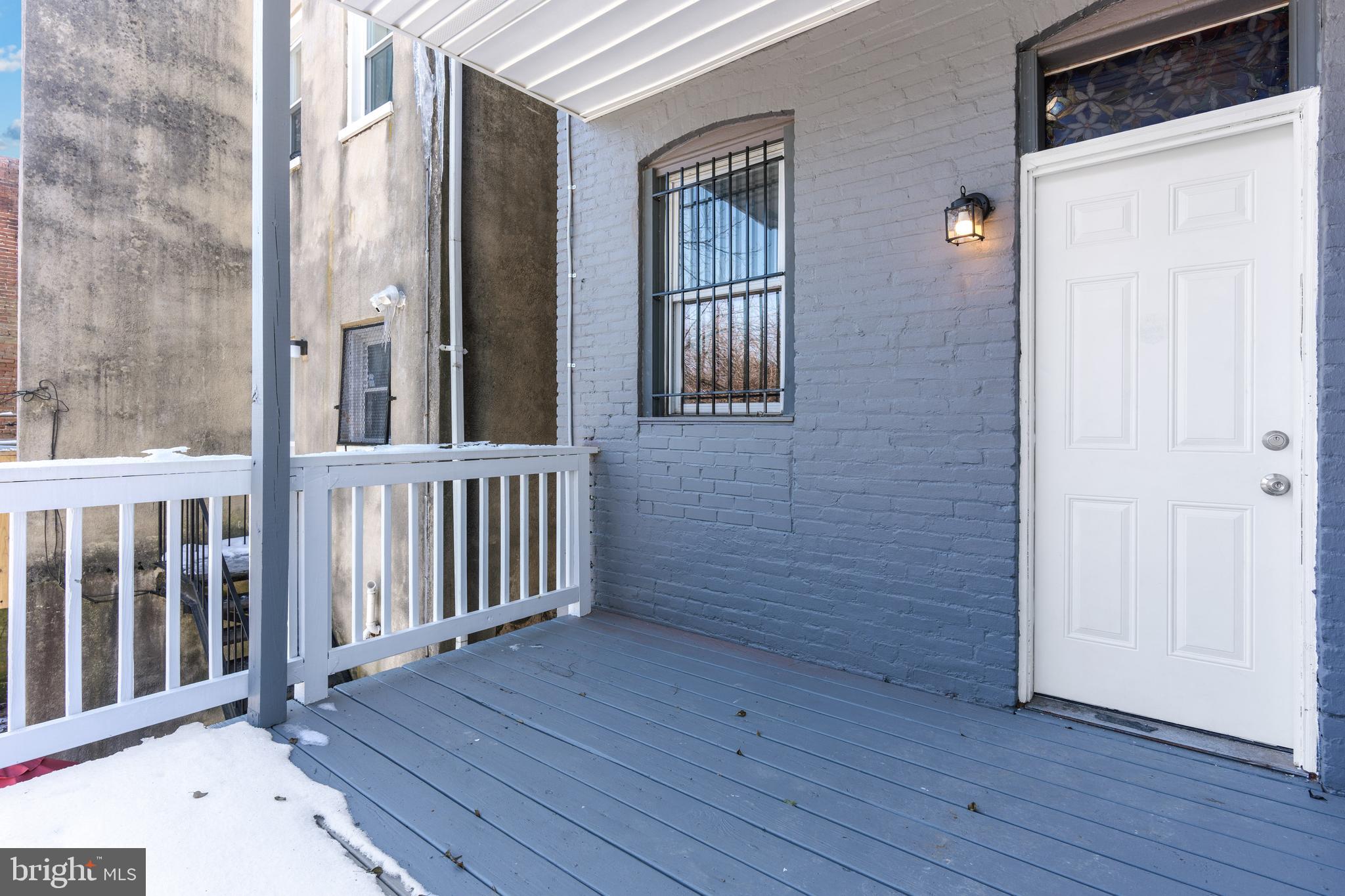 PARK CIRCLE - Residential