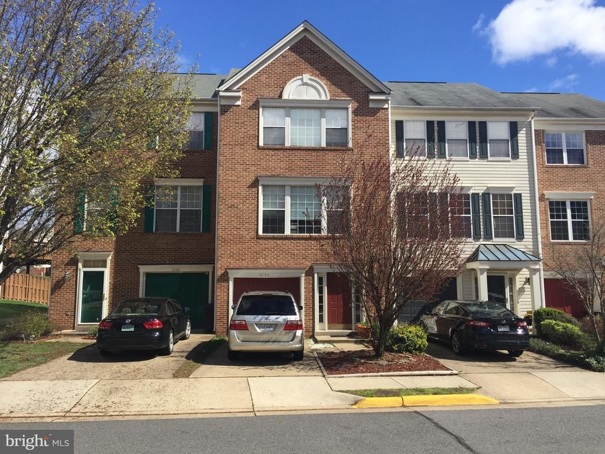 Gorgeous 3BR, 2F/2H, 1Car Garage, New Carpets Will Be Replaced, Wood Floors, Bright and Clean, Deck, Fenced at Backyard, Convenient Location, Close Rt. 28, Rt. 29, I-66, New Braddock Rd, Shopping Centers, Must See It !